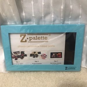 Blue Z-Palette Makeup Palette